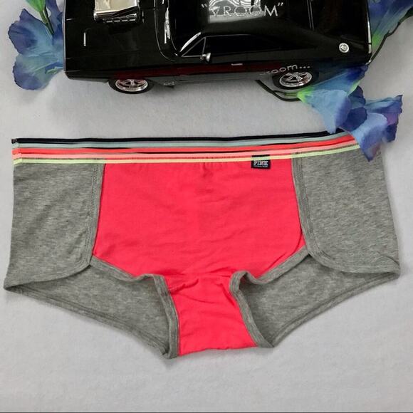 Victoria's Secret PINK NWT Low Rise Boyshort M - Picture 2 of 8